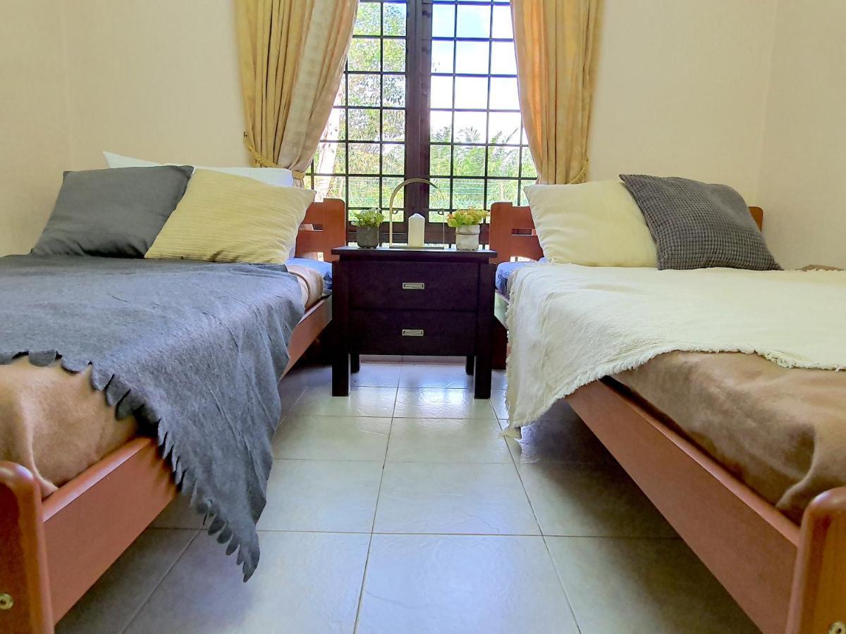 Melaka Afamosa Villa With Private Pool For 10 Pax Alor Gajah Exterior photo